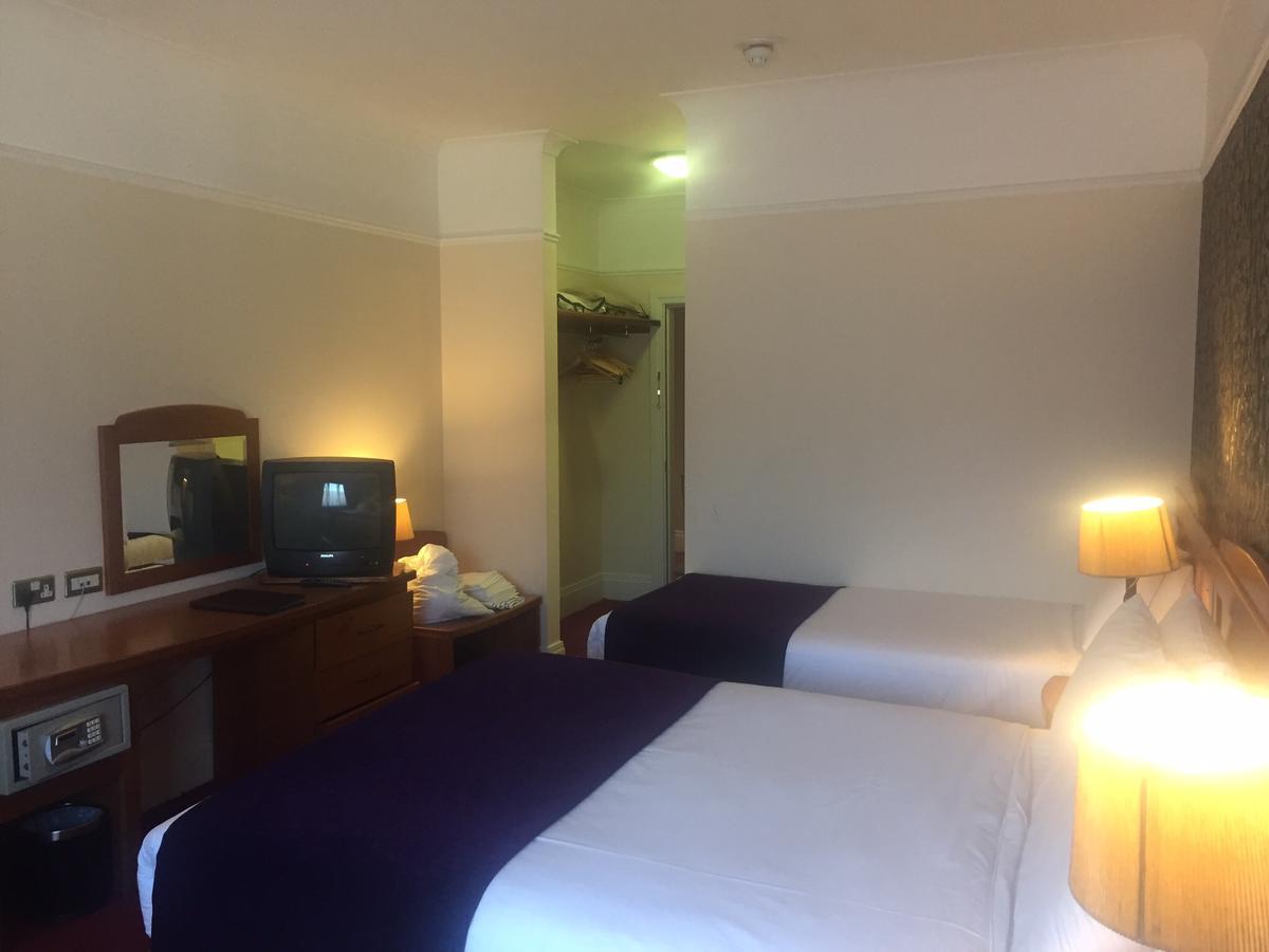 Hotel Kilford Arms Kilkenny Esterno foto